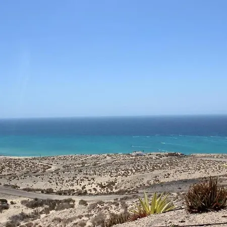 Stunning Ocean View With Garden And Swimming Pool, Sotavento 公寓 *